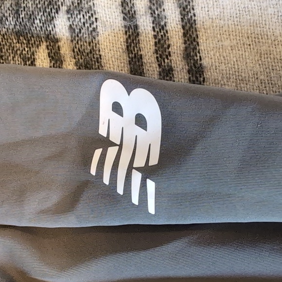 New Balance grey running tights medium - Picture 3 of 4